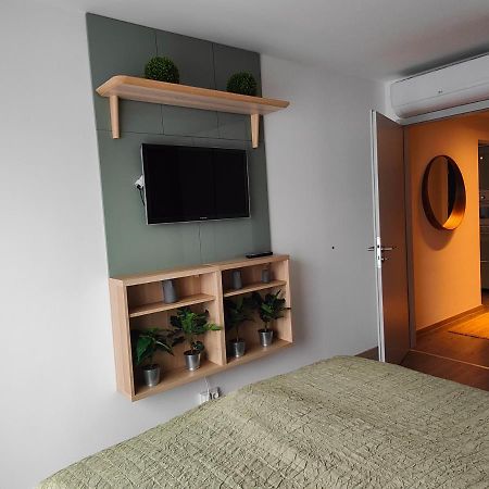 Beachfront Paradise Ezuest Panorama Lakeview Apartment With Panoramic Terrace Siofok Luaran gambar
