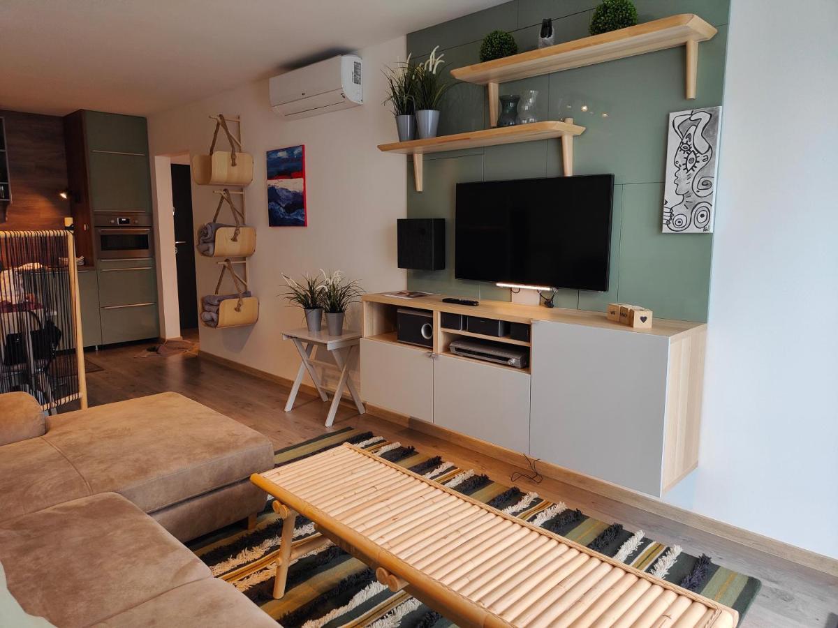 Beachfront Paradise Ezuest Panorama Lakeview Apartment With Panoramic Terrace Siofok Luaran gambar